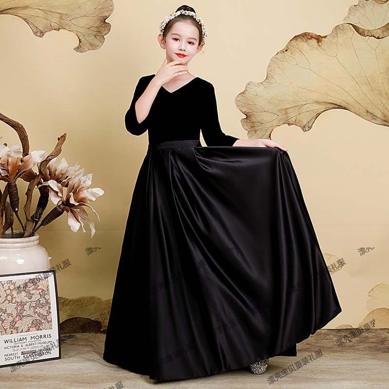 優雅な花冠ベロアロングドレス