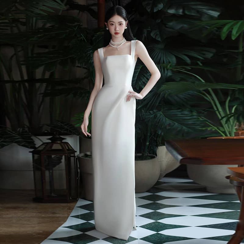 ロングドレス 上品パールネックレス付きマーメイドドレス