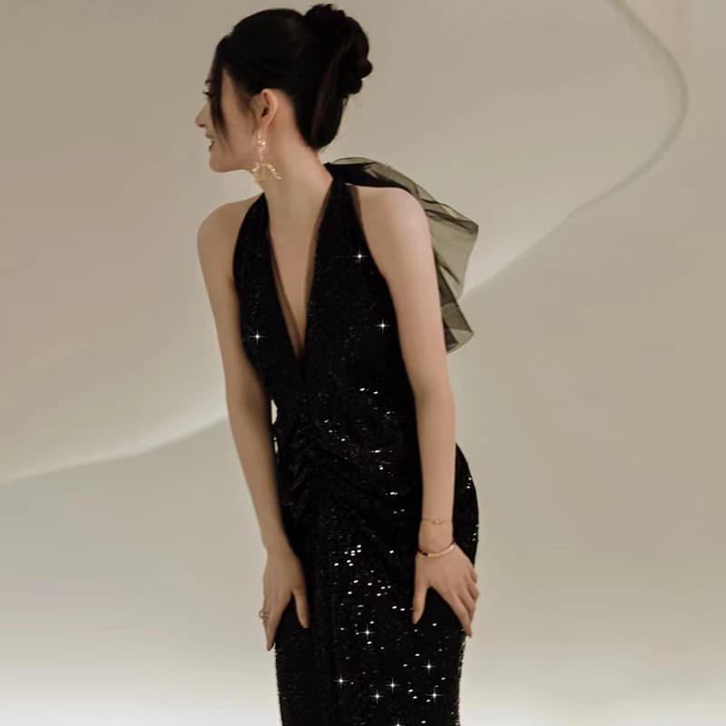 ロングドレス 星空きらめく 深見せバックデザインドレス