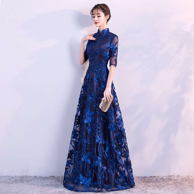 優美なチャイナカラーレース袖付きロングドレス