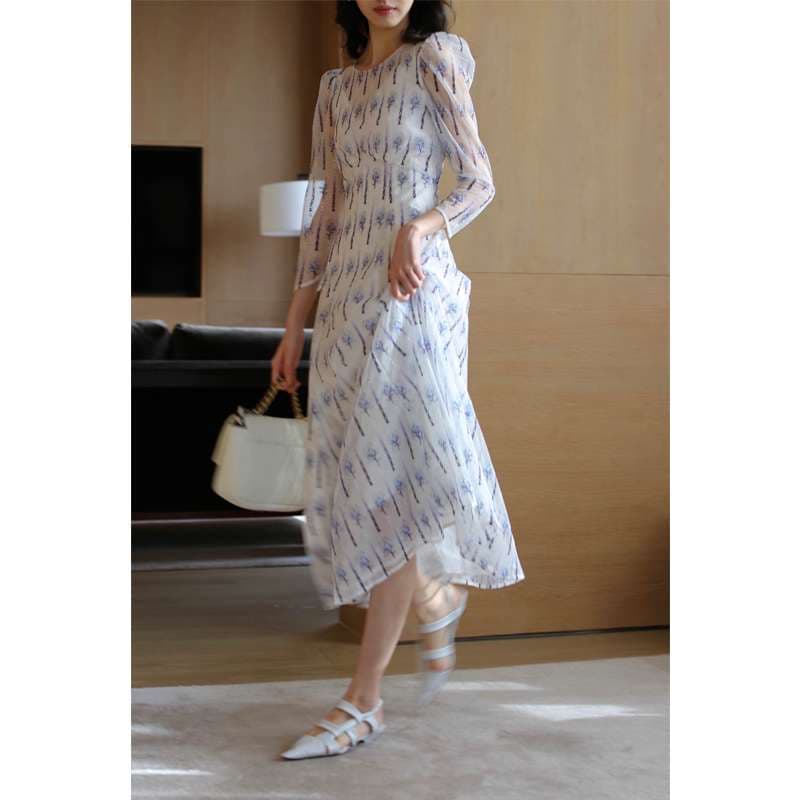 華やかな小花柄チュール ロングドレス