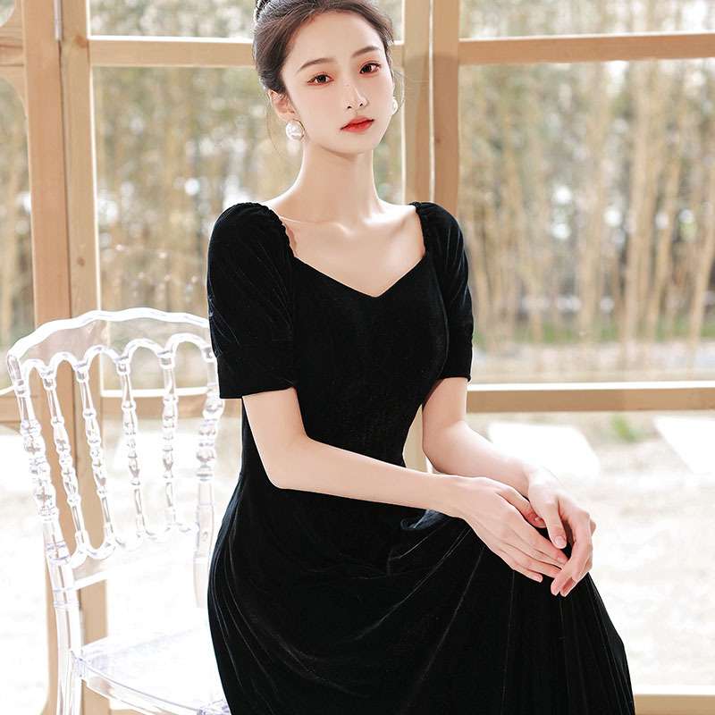 ベルベット素材パフスリーブロングドレス